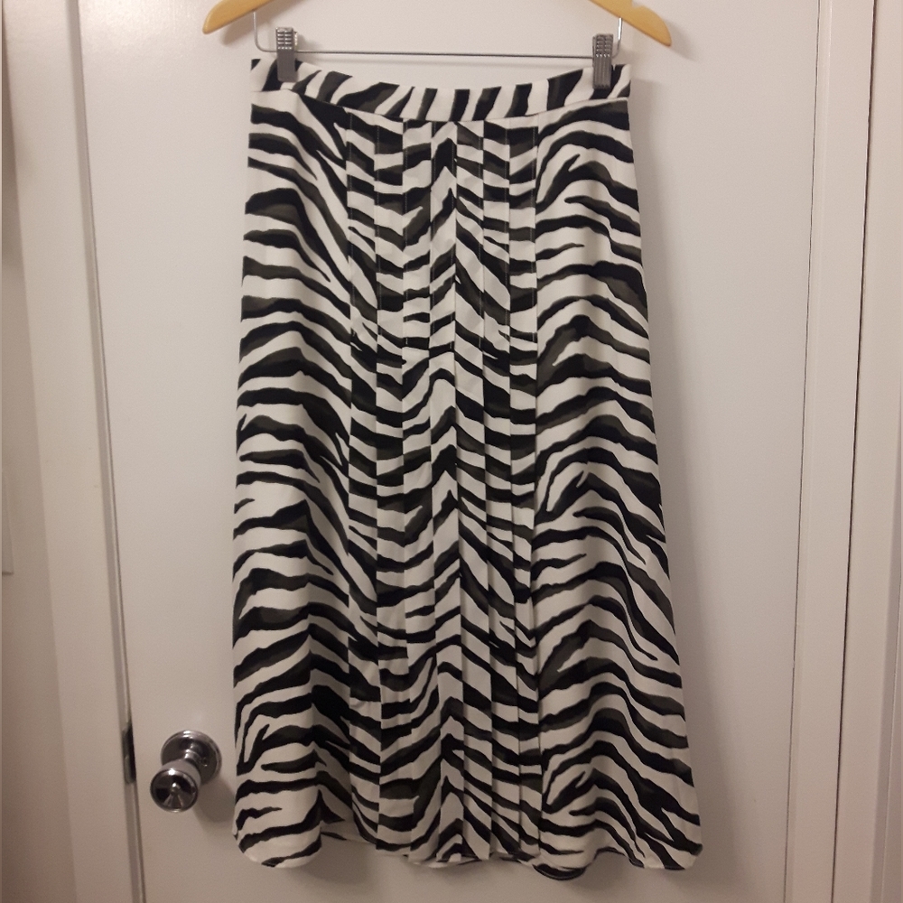 Banana Republic Zebra Print Pleated Midi Skirt Size 6